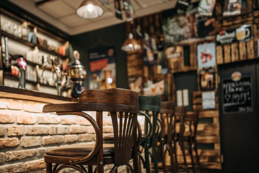 Pub cleaning